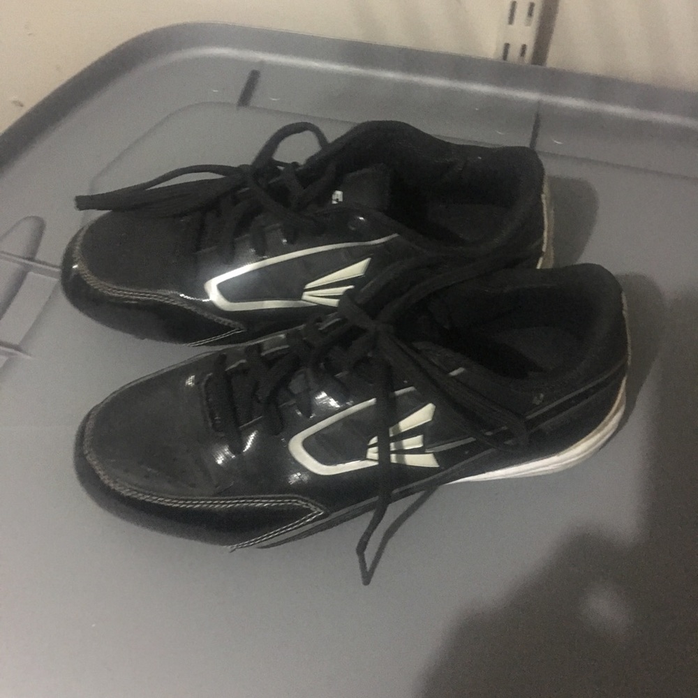 Men’s cleats